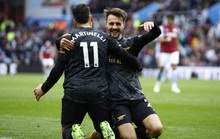 Ngược dòng hạ Aston Villa 4-2, Arsenal đòi lại ngôi đầu Ngoại hạng