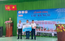 Nhịp cầu nối những bờ vui