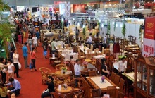 Hội chợ đồ gỗ thu hút khách quốc tế
