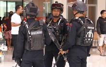 Indonesia tìm kiếm phi công bị bắt làm con tin