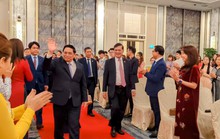 Thủ tướng Phạm Minh Chính gặp gỡ kiều bào tại Singapore