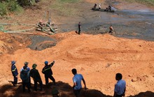 Vỡ hồ chứa nước thải nhà máy mì, 1 công nhân tử vong