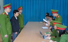 Bắt một đăng kiểm viên bậc cao