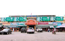 Đà Nẵng: Bắt nhóm lừa bán mỹ phẩm cho chị em ở các chợ