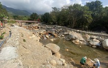 Đà Nẵng: Yêu cầu tháo dỡ kè ngăn suối tại khu vực Suối Lương