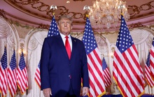 Ông Donald Trump phản ứng mạnh sau khi bị truy tố