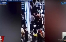 Thang cuốn bất ngờ chạy ngược, khách mua sắm ngã rạp
