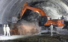 Dự án Cam Lâm - Vĩnh Hảo: Cần đánh giá địa chất hầm núi Vung, điều chỉnh thời gian hoàn thành