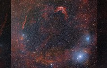 Mỹ: Công bố hình ảnh UFO 1.800 năm trước trỗi dậy từ ngôi mộ vũ trụ