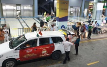 Yêu cầu TCP tạm ngưng thay đổi giá dịch vụ taxi tại Tân Sơn Nhất