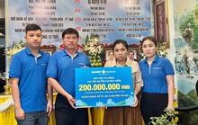 Vụ rơi trực thăng Bell 505: Bảo Việt chi trả 200 triệu đồng cho vợ chồng nạn nhân ở Đà Nẵng