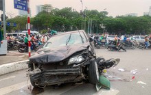 Nguyên nhân vụ xe điên tông liên hoàn xe máy tại ngã tư