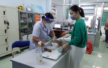 TP HCM không còn vắc-xin “5 trong 1” tiêm chủng mở rộng cho trẻ