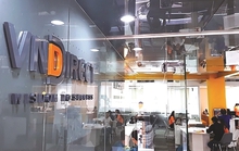 Bất ngờ 72 triệu cổ phiếu một công ty chứng khoán “trao tay”