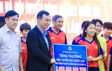 Đội tuyển bóng đá nữ nhận 5,6 tỉ đồng sau kỳ tích 4 lần liên tiếp vô địch SEA Games