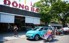 Taxi điện của tỉ phú Phạm Nhật Vượng có mặt tại Huế, giảm 50% cước tháng đầu