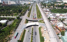 5 huyện của TP HCM phải làm gì để lên thành phố?