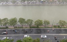 TP HCM đón cơn mưa vàng