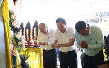 Phó Thủ tướng Trần Lưu Quang thăm, viếng các nạn nhân vụ nổ súng tại Đắk Lắk