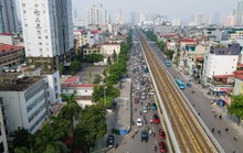 CLIP: Cận cảnh lô cốt khiến giao thông đường Nguyễn Trãi ùn ứ kéo dài giờ cao điểm