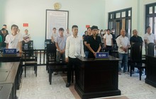 Xét xử vụ án đánh bạc qua mạng cực lớn ở Thừa Thiên - Huế