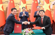 Hai Thủ tướng Việt Nam và Trung Quốc chứng kiến ký 4 văn kiện hợp tác