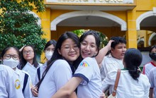 Hình ảnh sau khi kết thúc bài thi môn chuyên kỳ thi tuyển sinh lớp 10