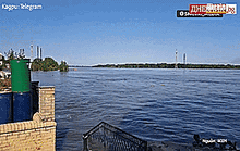 Ukraine nói thế giới bên bờ vực thảm họa hạt nhân sau vụ vỡ đập