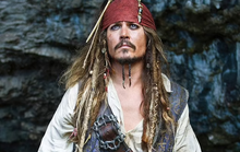 Johnny Depp từ chối làm “cướp biển” vì giận hãng Disney