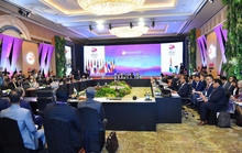 Ủng hộ vai trò trung tâm của ASEAN