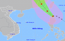 Bão Doksuri vào Biển Đông, thành bão số 2 giật cấp 17, sóng biển cao 8-10 m