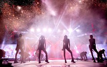 NHÌN TỪ CHUYẾN LƯU DIỄN CỦA BLACKPINK TẠI VIỆT NAM: Công nghiệp văn hóa không phải tự dưng mà có