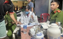 Phát hiện cả tài xế lẫn phụ xe dương tính với ma túy tại chợ đầu mối