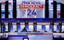 Chịu ra hầu tòa ở bang Georgia, ông Trump vẫn chấp các đối thủ Cộng hòa