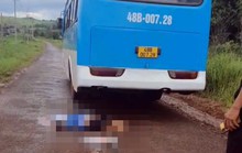 Xe khách cán 1 học sinh tử vong trên đường đến trường