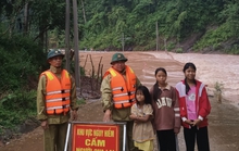 Thông tin mưa lũ mới nhất ở Quảng Bình, nhiều nơi bị cô lập