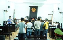 Xét xử vụ bắt giữ người trái pháp luật, chống người thi hành công vụ tại Đắk Lắk