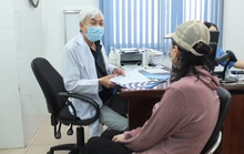 Hồi sinh vùng kín cô gái bị tai nạn tông vào cạnh cửa ô tô