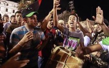 Libya: NTC bắt sống con trai ông Gaddafi
