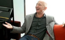 9 điều ít biết về khối tài sản khổng lồ của Jeff Bezos