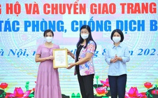 TNG Holdings Vietnam ủng hộ máy và 3.000 kit xét nghiệm PCR cho Hà Nội