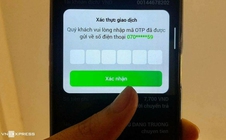 Ngân hàng đua tăng phí SMS Banking