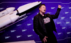 Người dùng mòn mỏi chờ Internet vệ tinh của Elon Musk