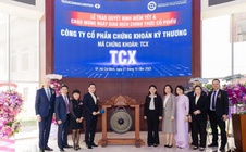 Niêm yết và chính thức giao dịch hơn 2,31 cổ phiếu chứng khoán TCBS (TCX) ngày 21-10