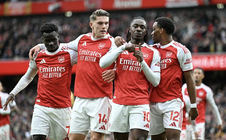 Eze gieo sầu "cố nhân" Palace, Arsenal độc chiếm đỉnh bảng