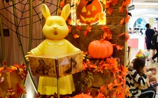 Ấn tượng màu sắc lễ hội Halloween giữa lòng TP HCM