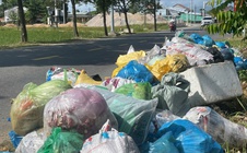 Chủ nhà máy rác bị điều tra, rác thải ùn ứ nhiều nơi ở Đà Nẵng