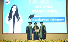 Những sinh viên đầu tiên của Trường ĐH Khoa học Sức khỏe tốt nghiệp bác sĩ răng-hàm-mặt