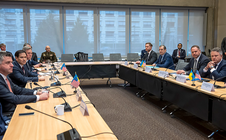 Những nỗ lực ngoại giao cho khủng hoảng Ukraine