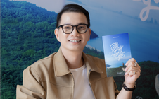 “Đôi giày mòn gót” – người hướng dẫn viên kể chuyện nghề